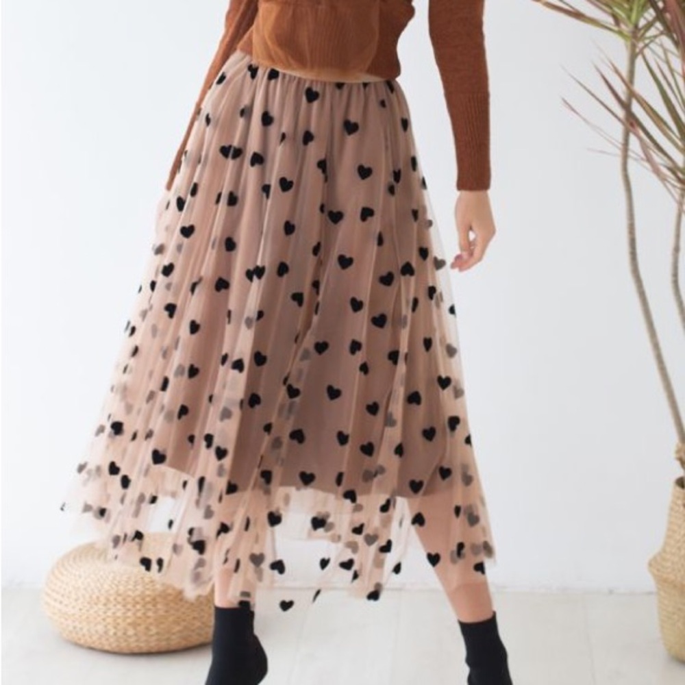 Chicwish 3D Heart Double Layered Mesh Maxi Skirt Tan Brown S/M